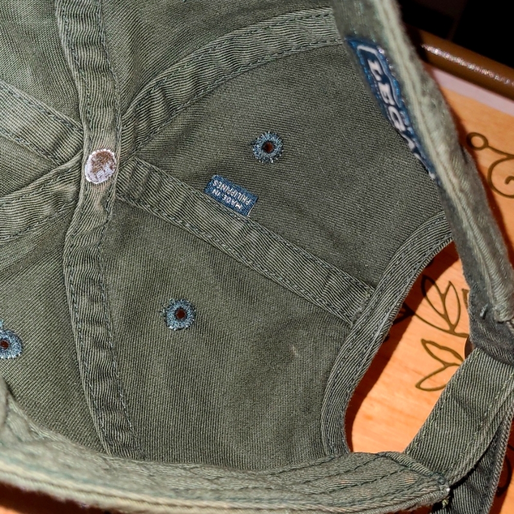 Farmingdale Rams Hat - Picture 4 of 6